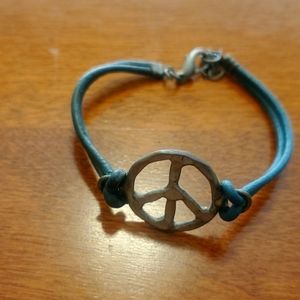 Peace sign bracelet